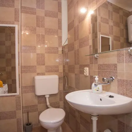 Silvana Apartman *